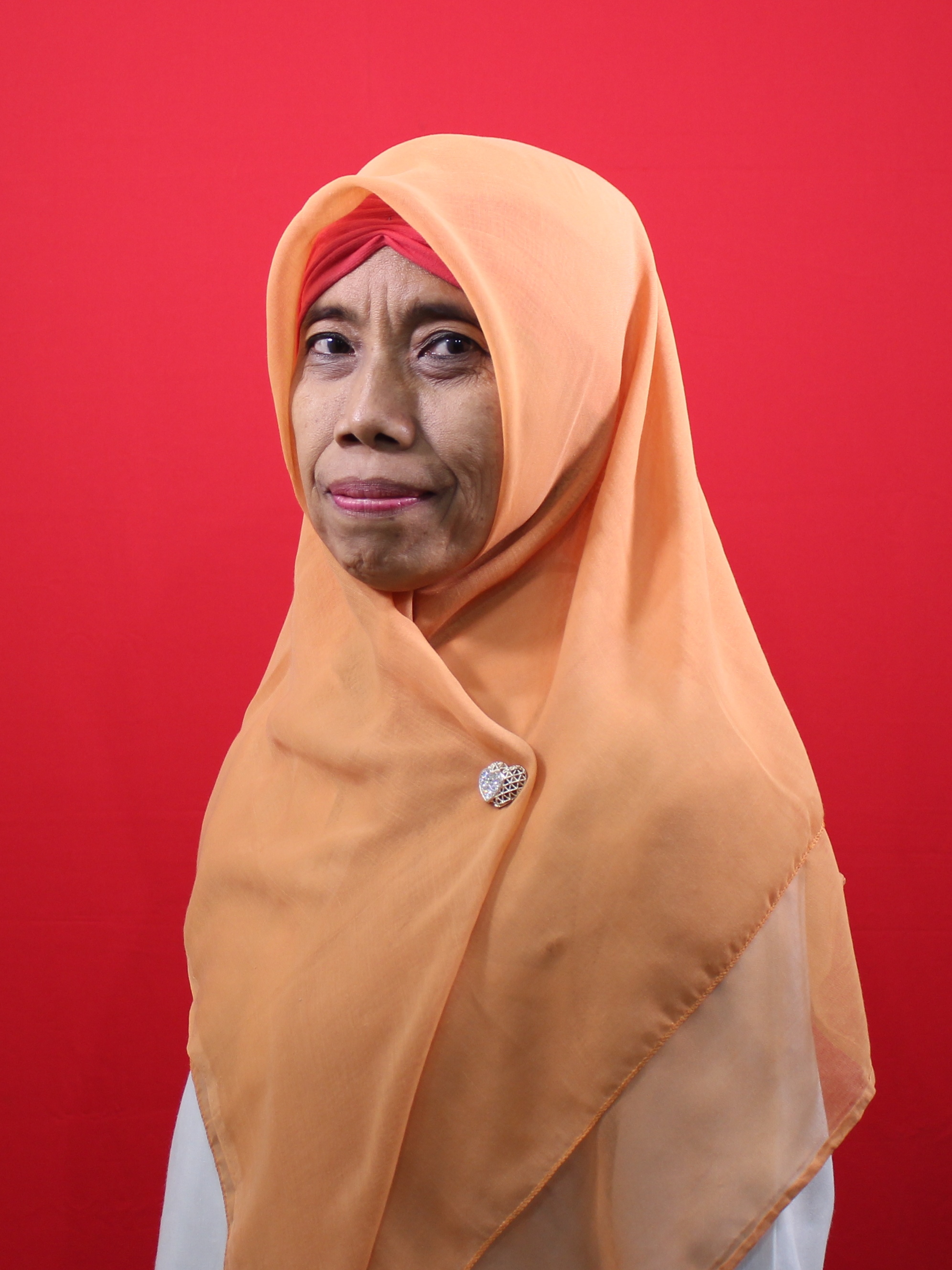 Dra. Sri Purwati Wahyuning W., MBA.